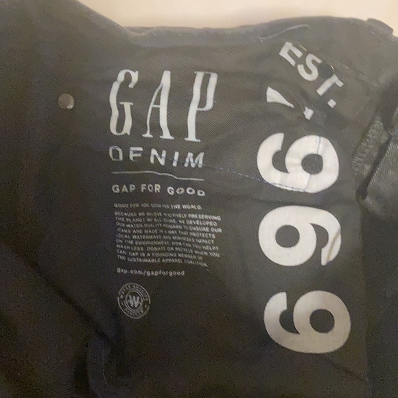 Gap Skinny Jeans - Picture 3 of 4